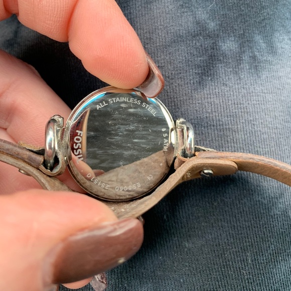 Women’s Fossil Watch main image 7